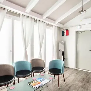  Apartment Comfy & Cozy